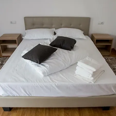Casa Burduhos