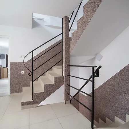 Casa Burduhos Pensión Câmpulung Moldovenesc