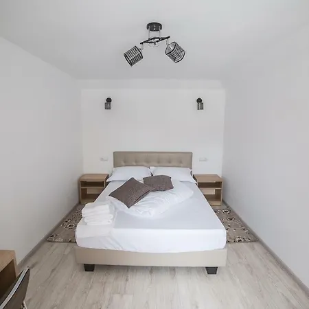 Casa Burduhos 3* Campulung Moldovenesc