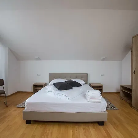 Casa Burduhos Guest house Campulung Moldovenesc